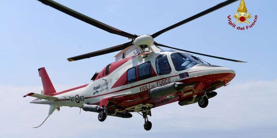 Cerchiara, volontario del soccorso alpino precipita da un costone