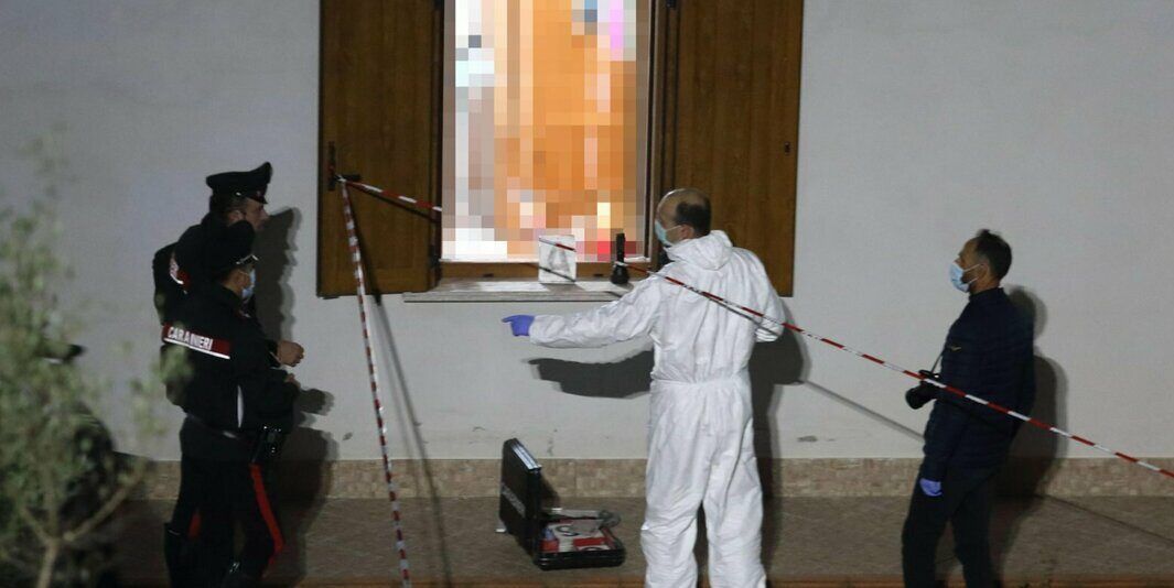 Trova i ladri in casa e spara nel Frusinate, ucciso uno dei malviventi