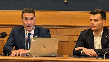 «Cannizzaro attacca Vannacci dopo aver pregato per il suo sostegno alle Comunali di Reggio»