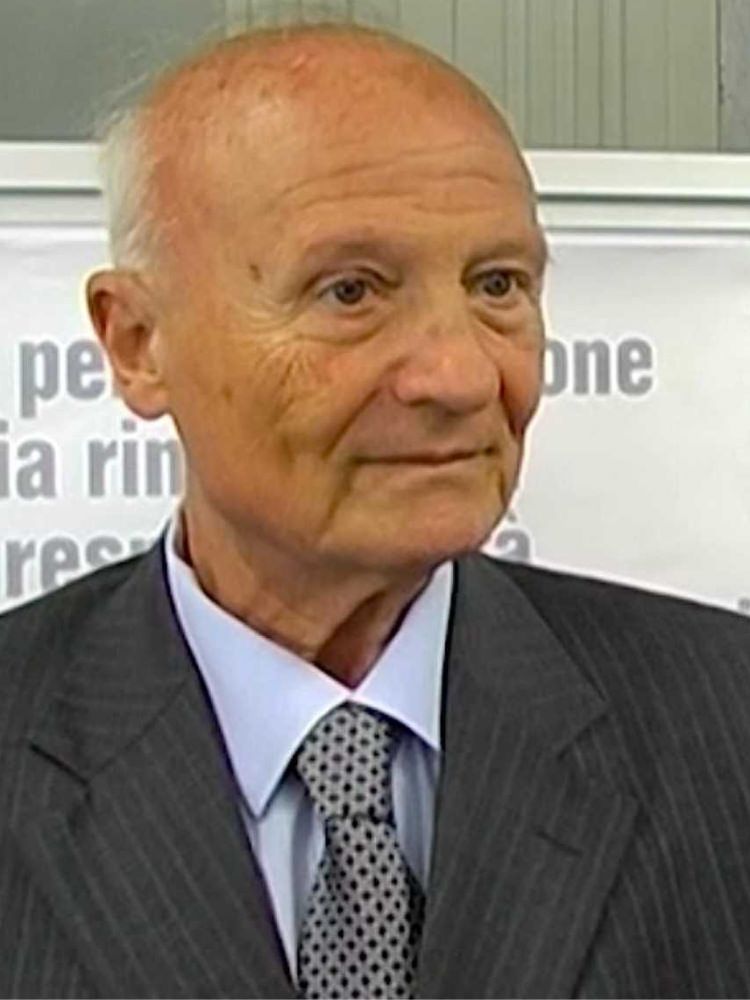 Condannato Passanisi, il Pd: «Monti intervenga»