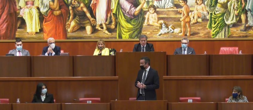 Cambiano le norme su Burc e sulle nomine dell’Ufficio di gabinetto e nelle segreterie particolari