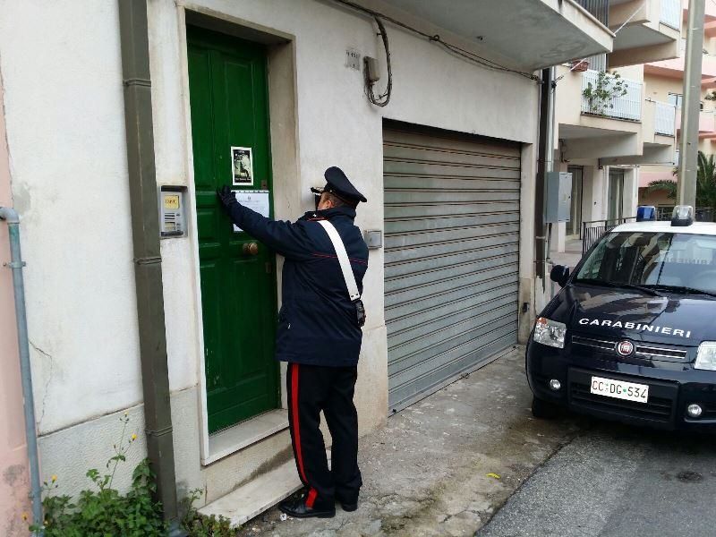 Smantellata la centrale del sesso a pagamento