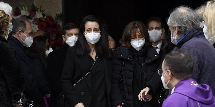 Il commosso addio a Catricalà, una vita per le istituzioni