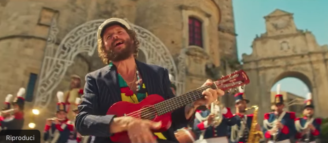 Jovanotti: «A Scilla e Gerace due giorni bellissimi». A Roccella per la prima volta dal vivo “Alla salute” – VIDEO