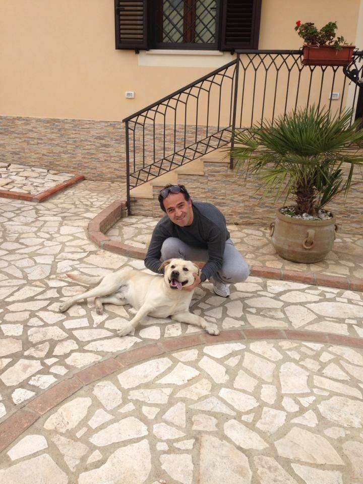 Rossano ha abbracciato il professore Bevacqua