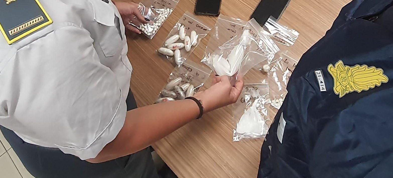 Locale trasformato in laboratorio della droga, un arresto