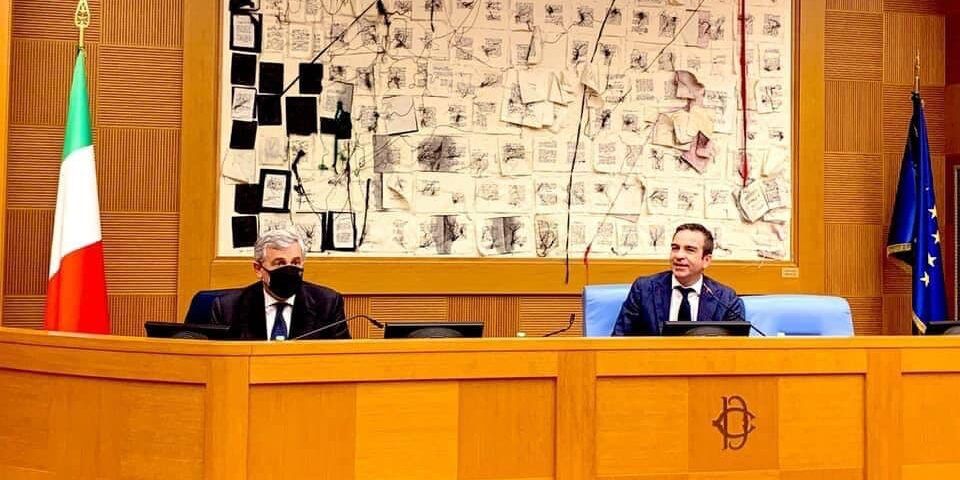 Brunetta vuole acclamare Occhiuto capogruppo. Lui: «No, penso alla Calabria»