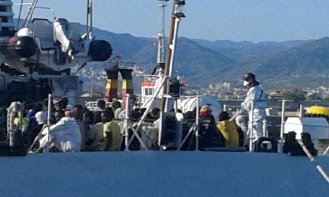 Seicento profughi in arrivo a Corigliano