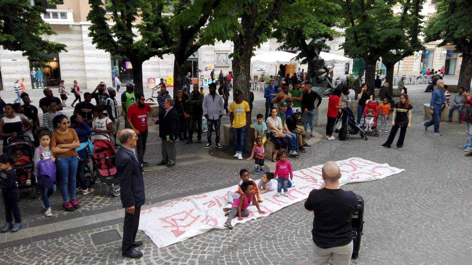 Sgomberi a Cosenza, «da Occhiuto e Santelli posizione incomprensibile»