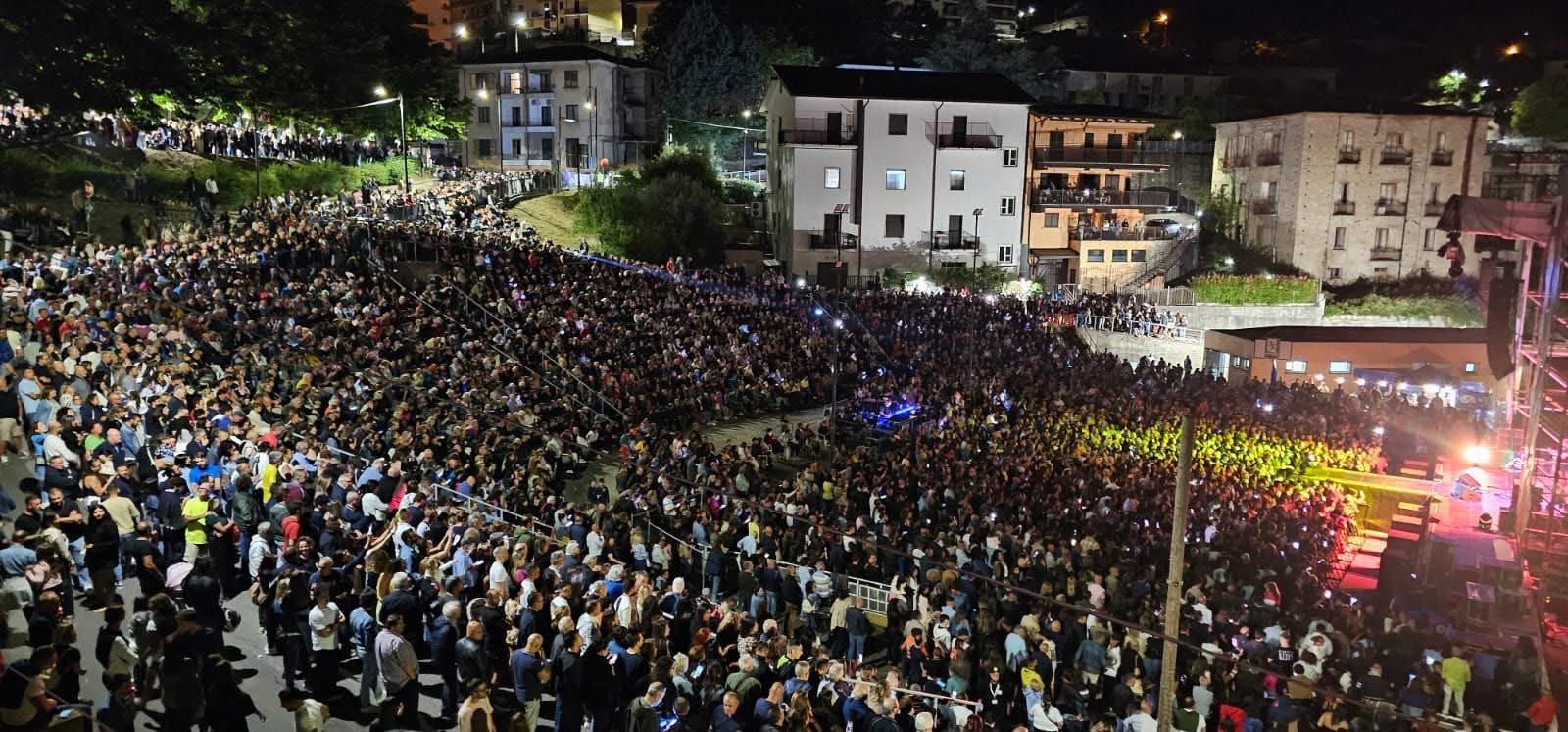 Celico, il Festival dell’Effimero chiude con un successo da record