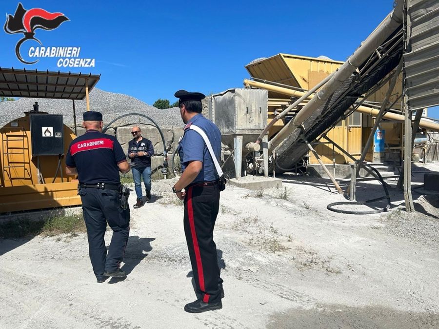 Blitz sui depuratori, denunciate tre persone. Scatta l’operazione nel Cosentino – FOTO E VIDEO