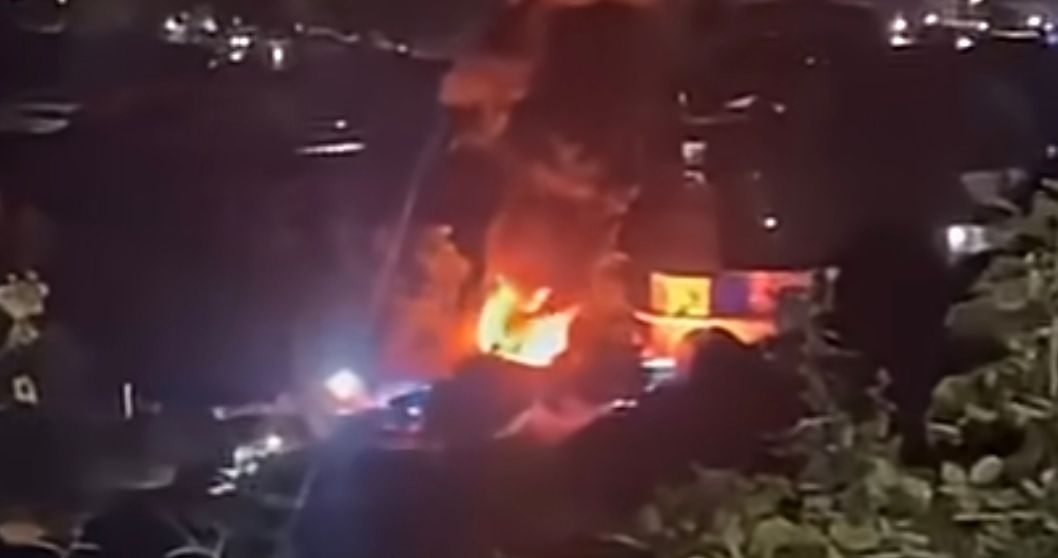 Divampa incendio a Vibo Valentia, fiamme in un cantiere nei pressi del terminal bus