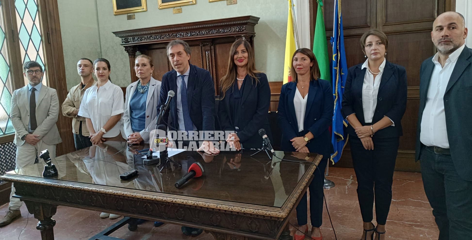 Anche Azione “strappa” con Fiorita: nuovo terremoto politico al Comune di Catanzaro