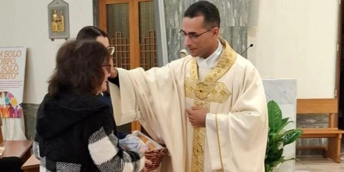 parroco archi rapinato epifania arresti