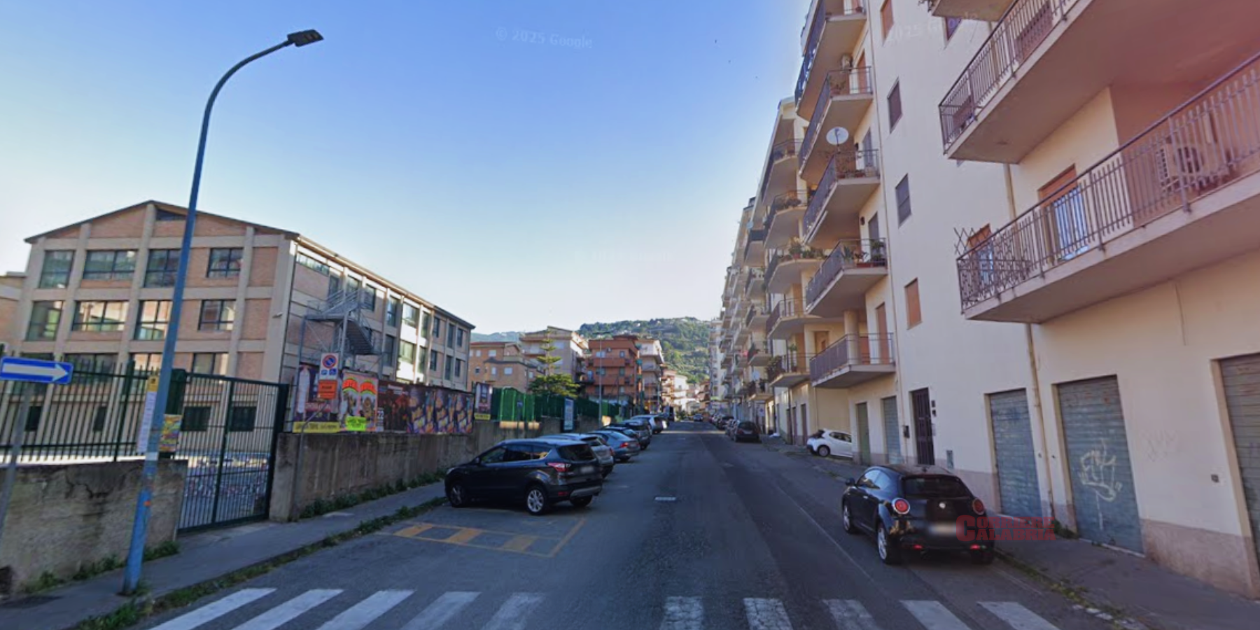 Lamezia, nuova intimidazione nella notte: tanica di benzina davanti a un negozio