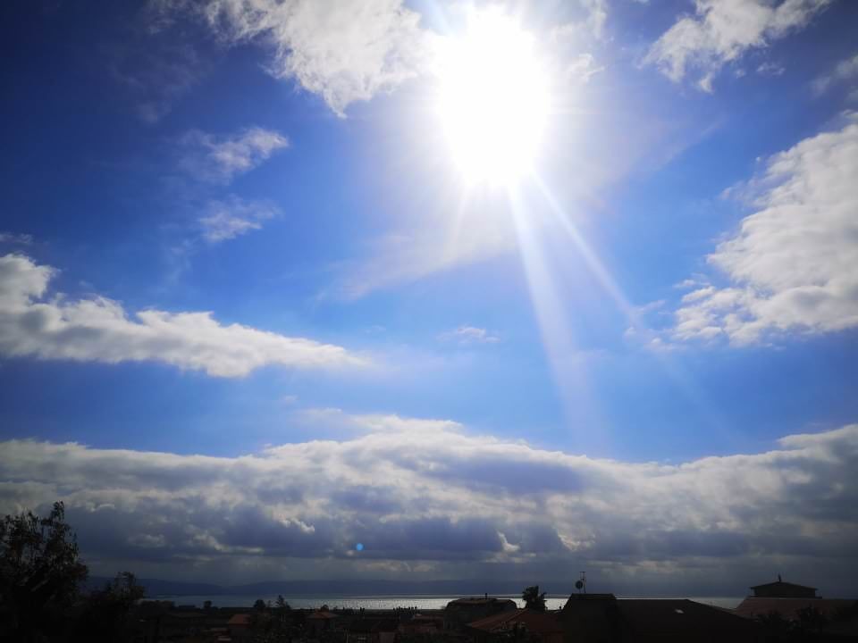 Coronavirus e la beffa del meteo: a Pasqua previsto clima primaverile