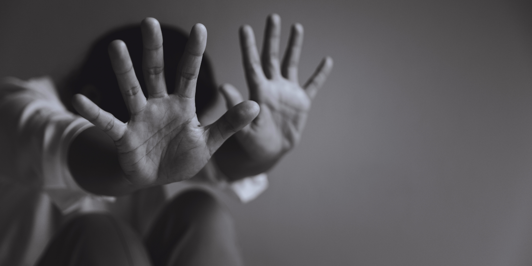 L’escalation di violenza sulle donne in Calabria: un bollettino di aggressioni e minacce