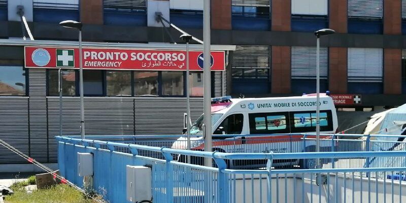 Cosenza, aumenta la pressione sull’Annunziata: nuovi casi di positività in reparti non Covid