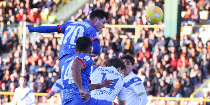 Il Catanzaro si fa rimontare al “Ceravolo” da 2-0 a 2-3. Il Brescia passa al 91’