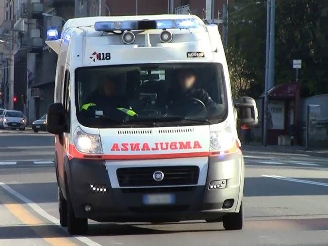 La statale 106 miete un’altra vittima: centauro 31enne muore nel Catanzarese – FOTO