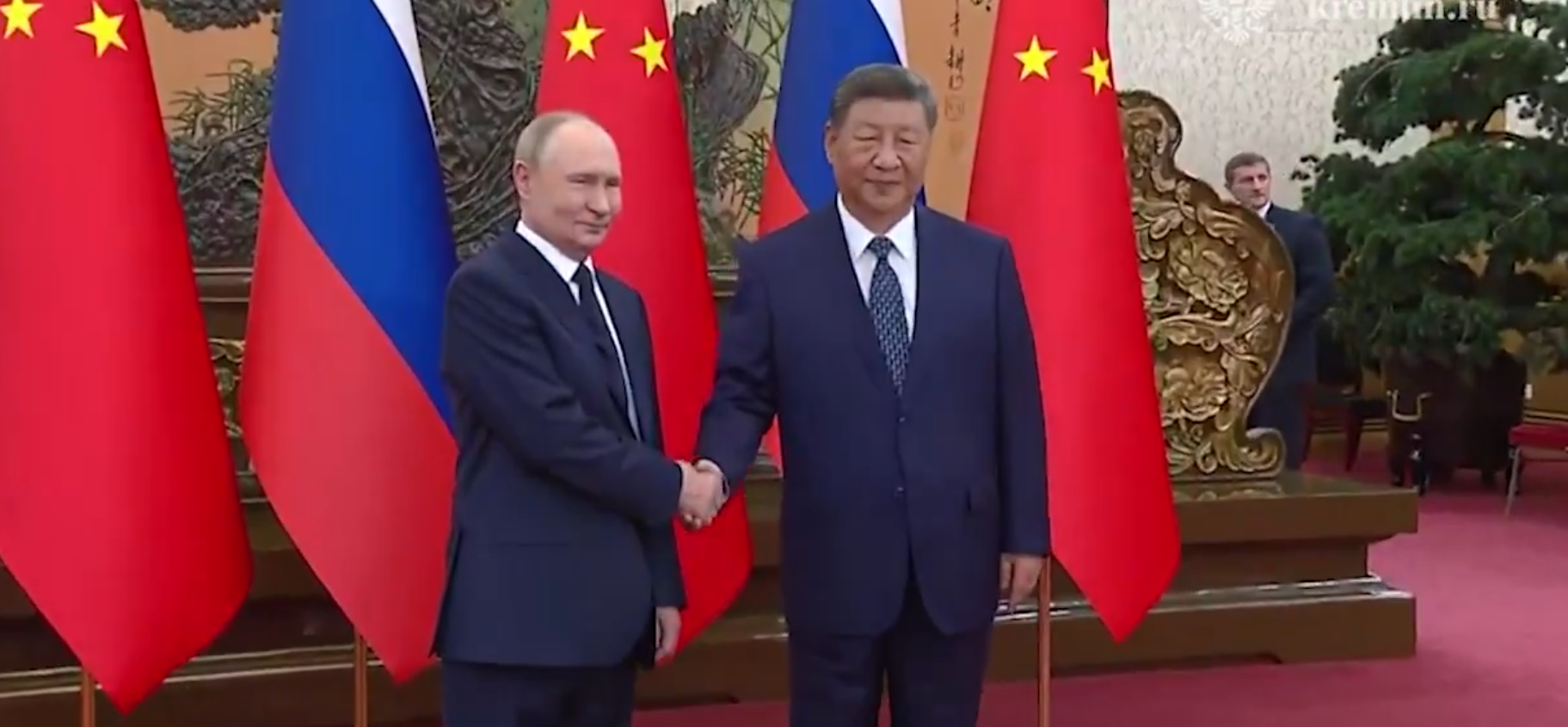 Russia e Cina firmano accordo per costruire gasdotto in Siberia