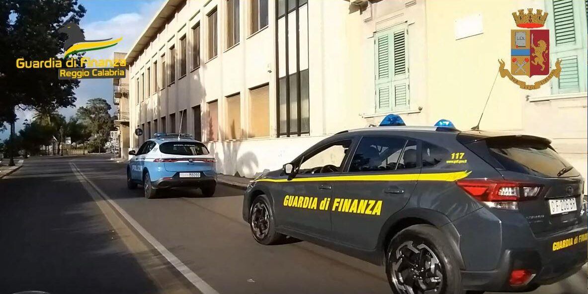 ‘Ndrangheta, blitz della Gdf: tra Calabria e Marche sequestrati 5 milioni a un imprenditore – VIDEO