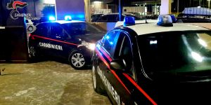 Fumo nero da un’area rurale di San Ferdinando, i Carabinieri scoprono un rogo di rifiuti: due denunce