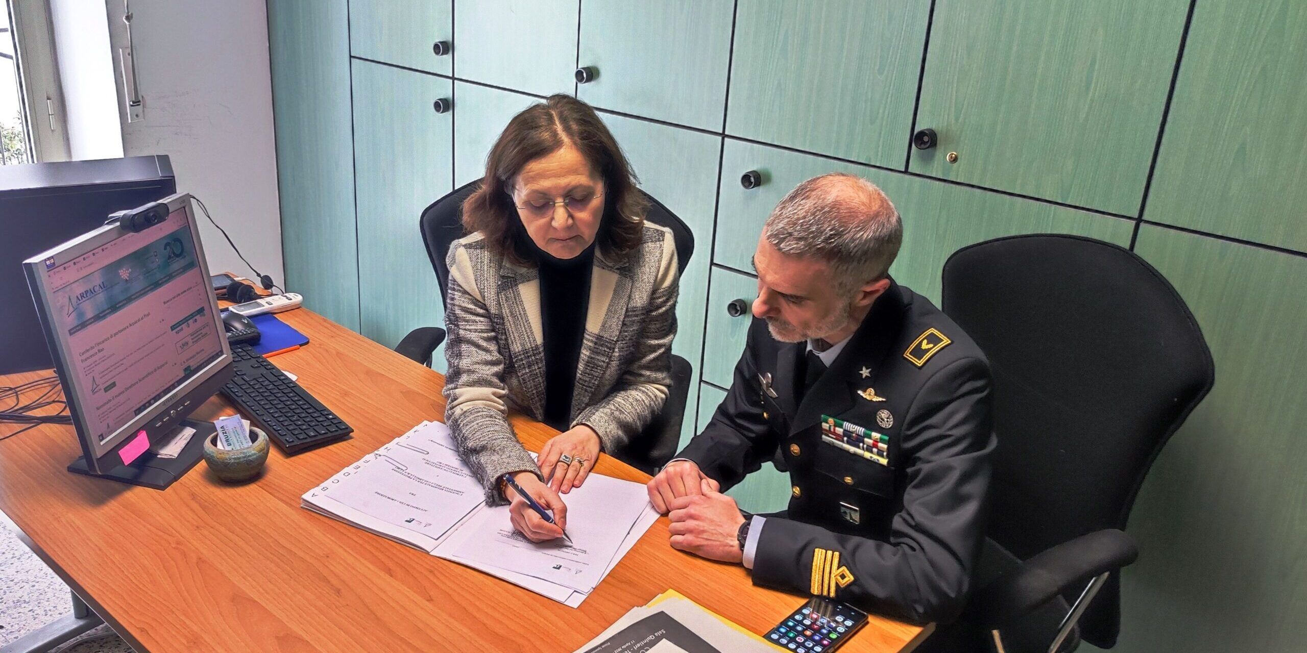 Arpacal e Aeronautica Militare insieme per il monitoraggio e la mappatura della radioattività ambientale nel Cosentino