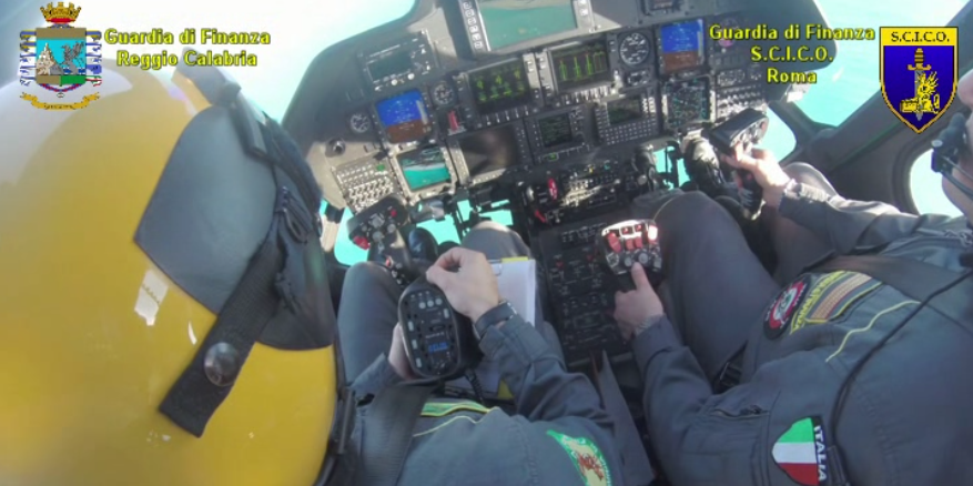 Aiutava i clan negli appalti, sequestrati 700mila euro a un ex funzionario Anas – VIDEO