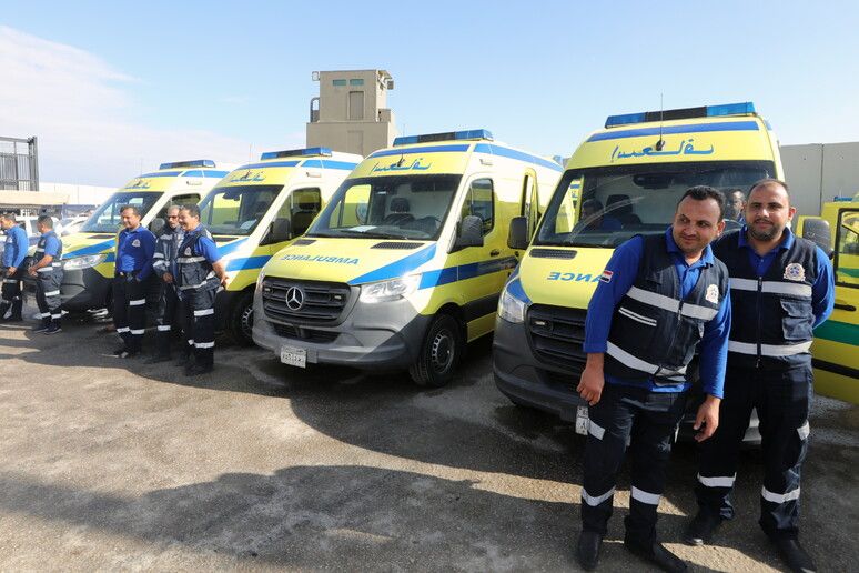 Gaza, 8 morti in raid su ospedale Indonesiano