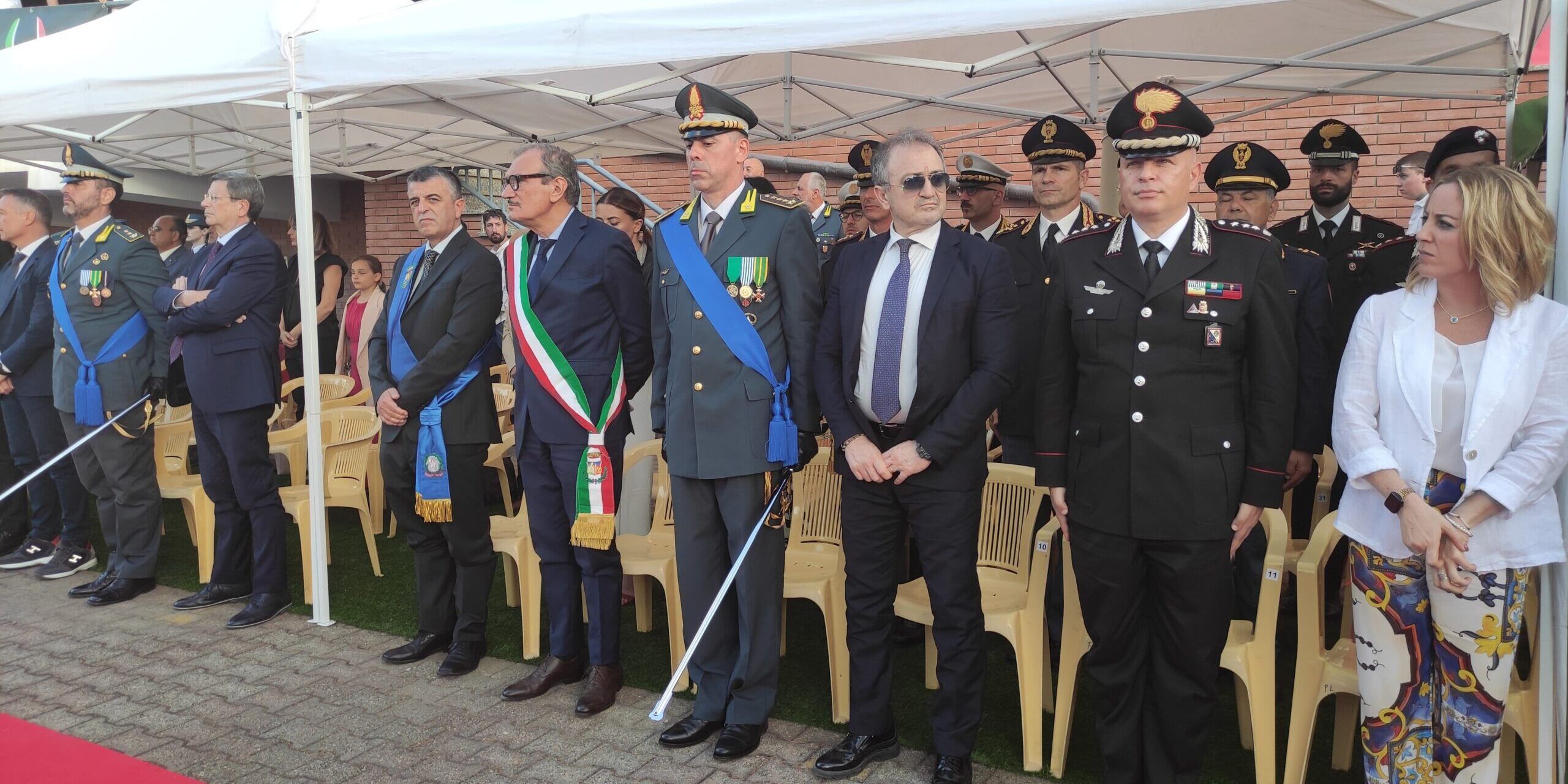 La Guardia di Finanza celebra i 250 anni a Vibo. «Al fianco dei cittadini onesti di questa terra» – FOTO