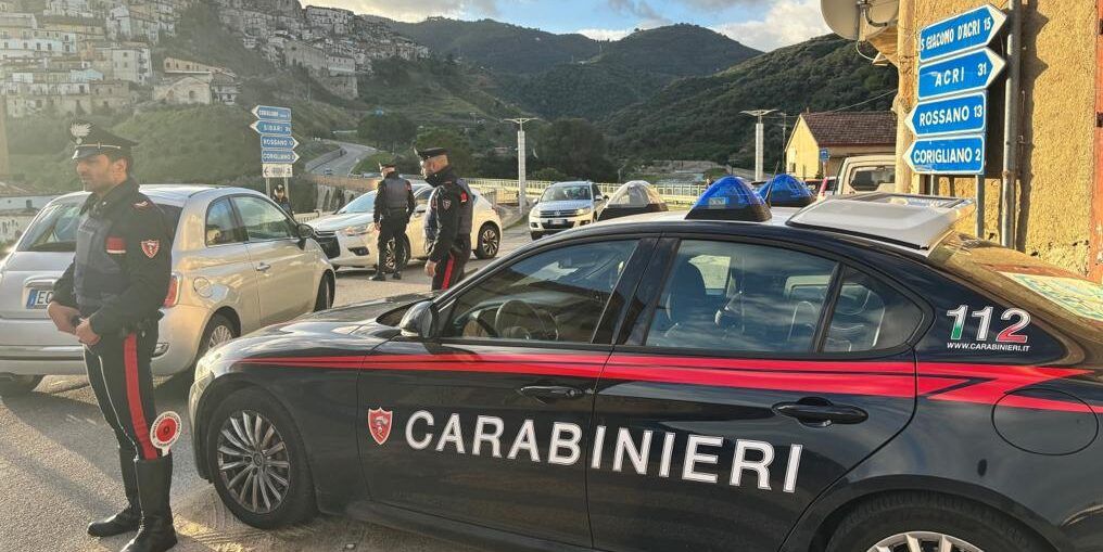 Invalido rapinato in pieno centro a Corigliano Rossano: arrestato extracomunitario