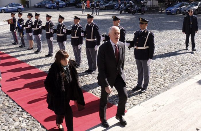 Gabrielli a Cosenza per il centenario della Questura