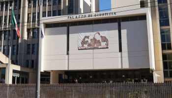 Spari contro l’auto di un allenatore, indagato consigliere regionale