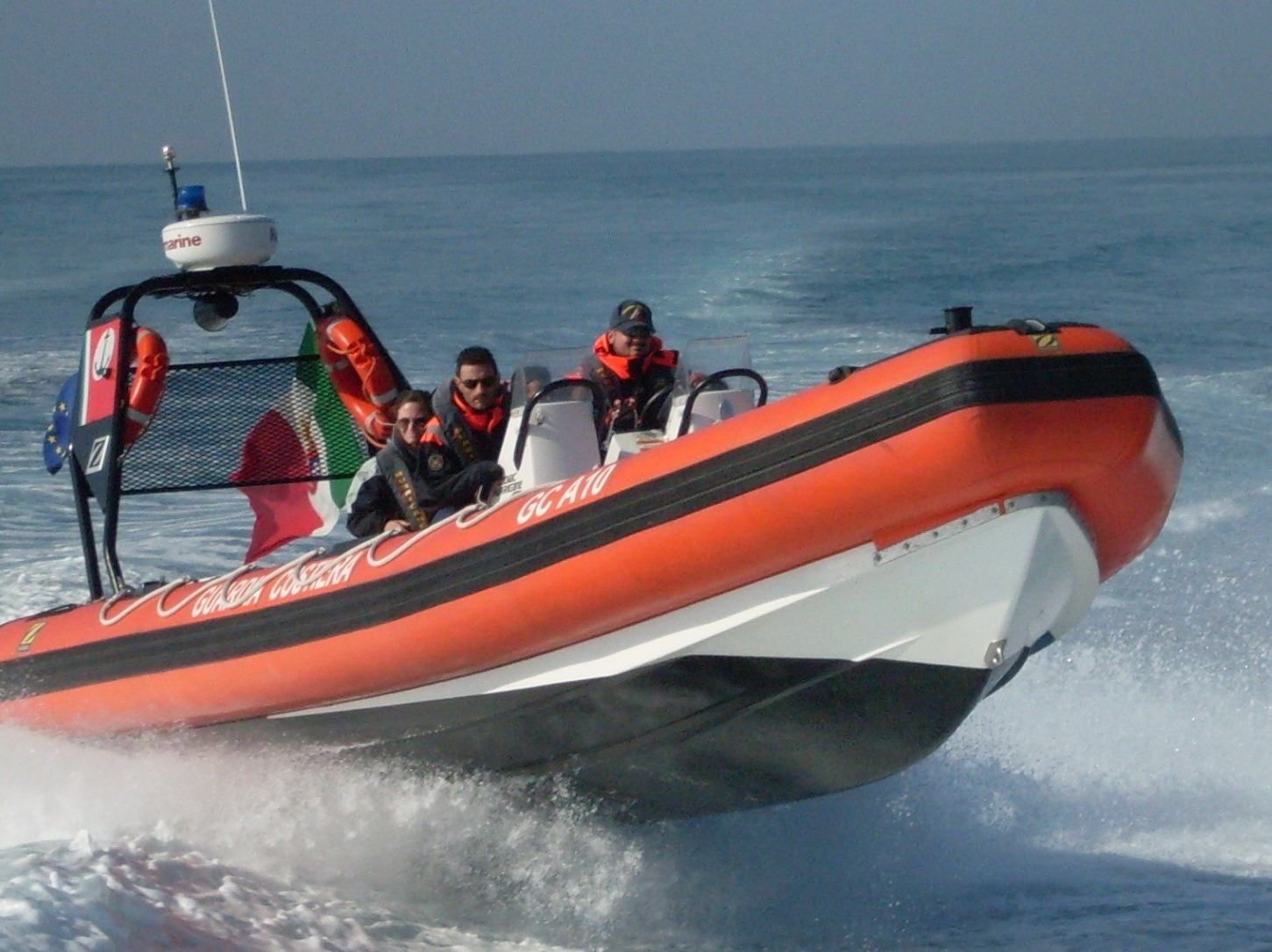 Mare mosso a Bovalino, uomo soccorso dalla Capitaneria