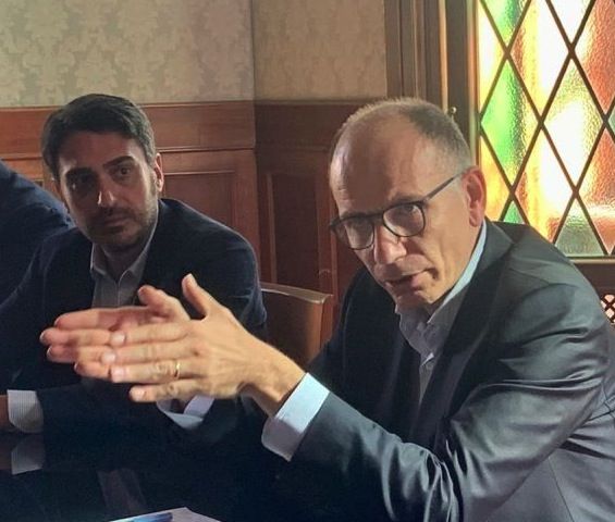 Il (complicato) gioco a incastri del Pd, che aspetta Letta: ecco gli ultimi movimenti nei dem di Calabria