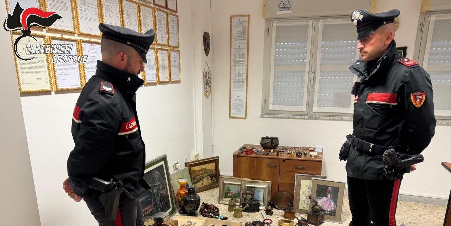 Cirò Marina, ladro d’appartamento arrestato grazie alla segnalazione di un cittadino