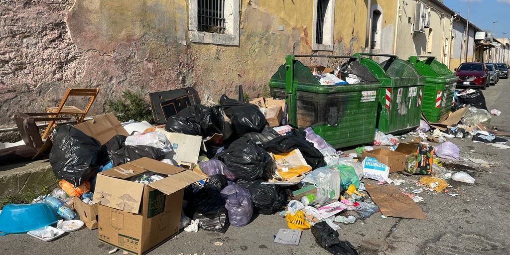 Nuovo Piano rifiuti regionale, tutti i dubbi del comitato “Fuori i veleni Crotone vuole vivere”