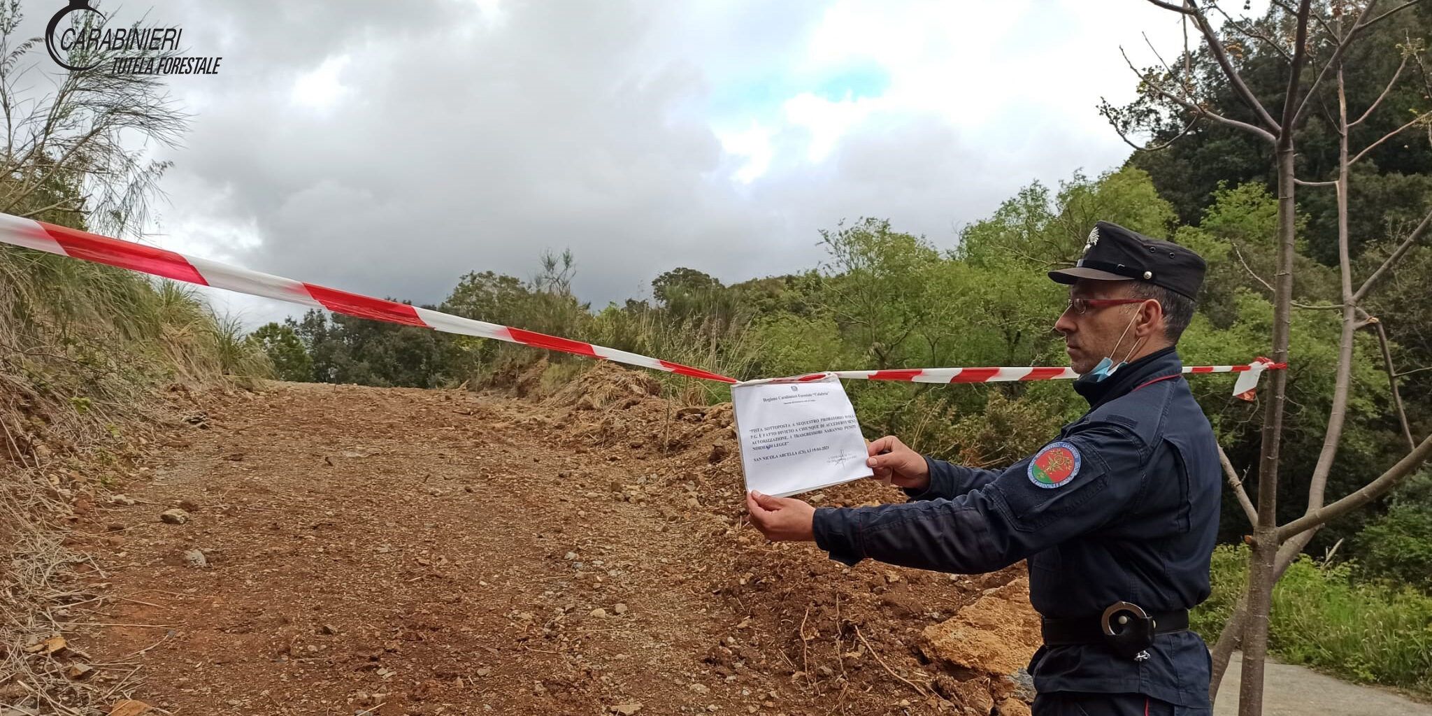 Lavori abusivi a San Nicola Arcella, scattano denuncia e sequestro