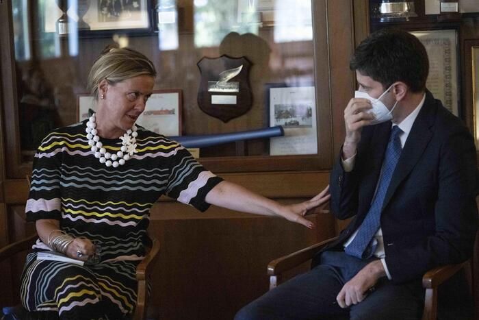 Indagati gli ex ministri Speranza, Grillo e Lorenzin