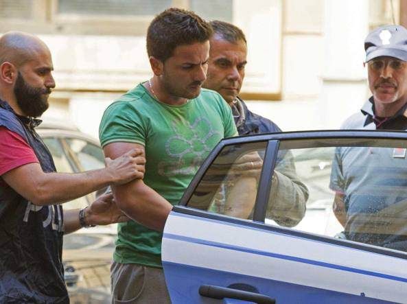 Violentò sedicenne, condannato a 10 anni