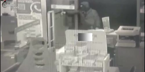 Escalation di rapine a Castrovillari, in manette un 33enne di Cassano