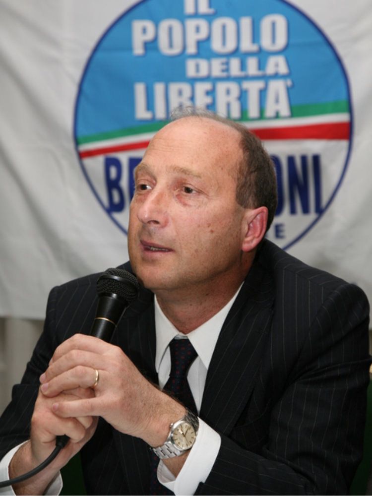 Foti: «Il policlinico reggino non va depotenziato»