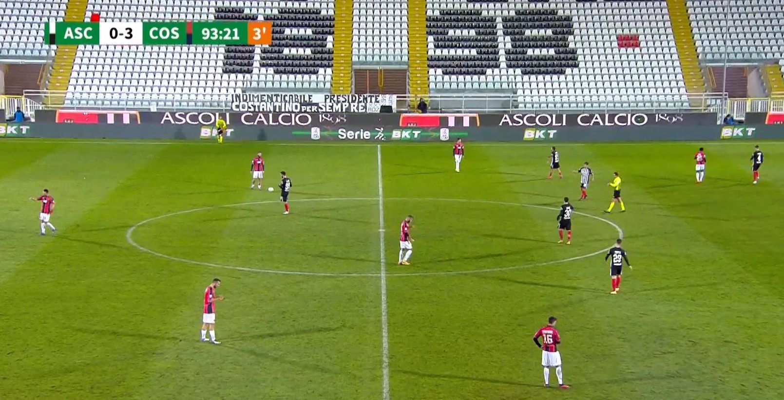 Il Cosenza riparte da Baez e il giovane Sueva. Lupi lontani dai playout