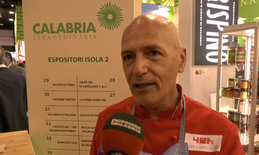 Il re della pizza napoletana, Sorbillo: «In Calabria sono rinato, mi sento calabrese» – VIDEO