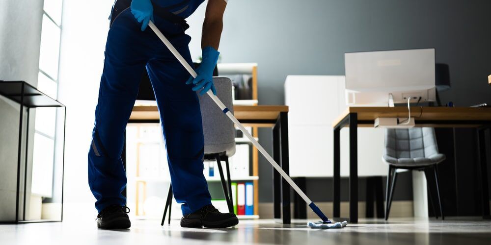 Lavoro domestico, sono quasi un milione le famiglie che assumono. Ecco i dati in Calabria