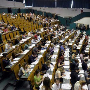 «Semianalfabeti all’università». L’appello di 27 docenti calabresi
