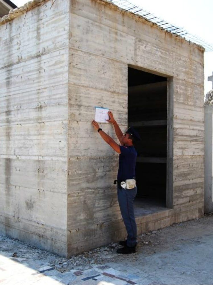 Crotone, sequestrata un’opera abusiva