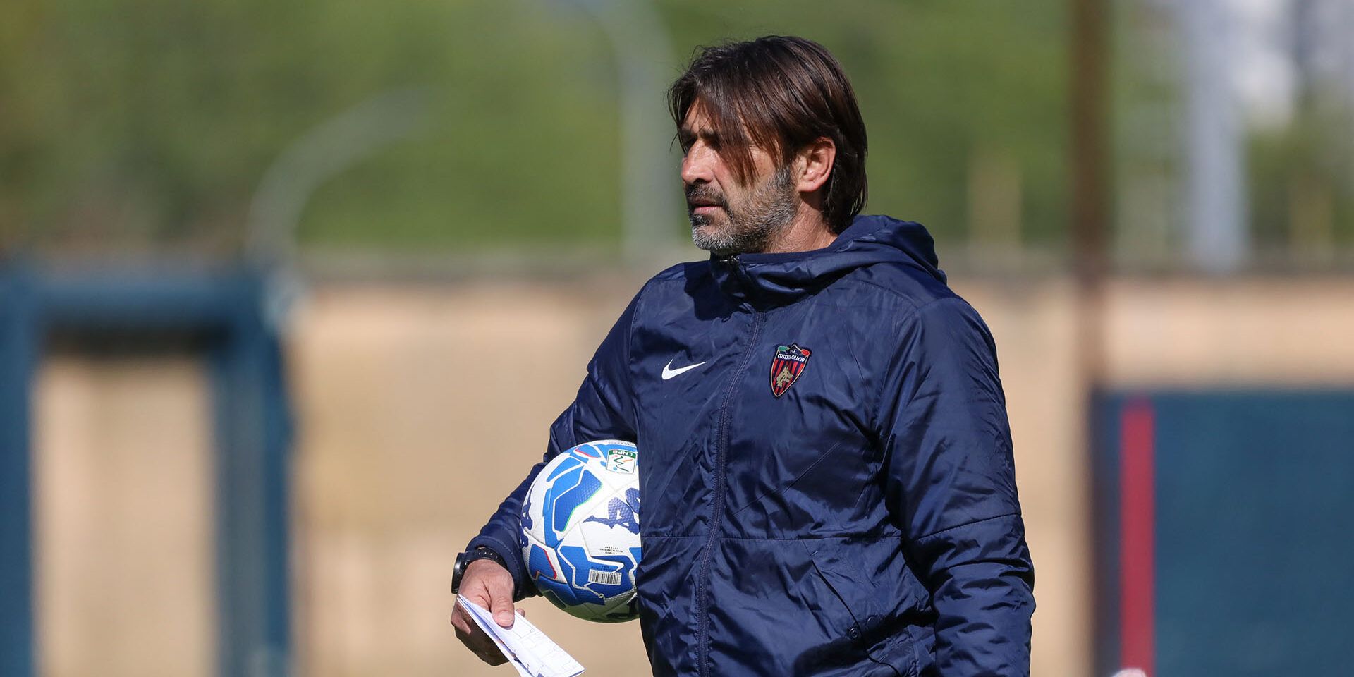 Lo strano caso Viali, a Cosenza rifiuta 2 anni di contratto e firma con la Reggiana fino al 2025