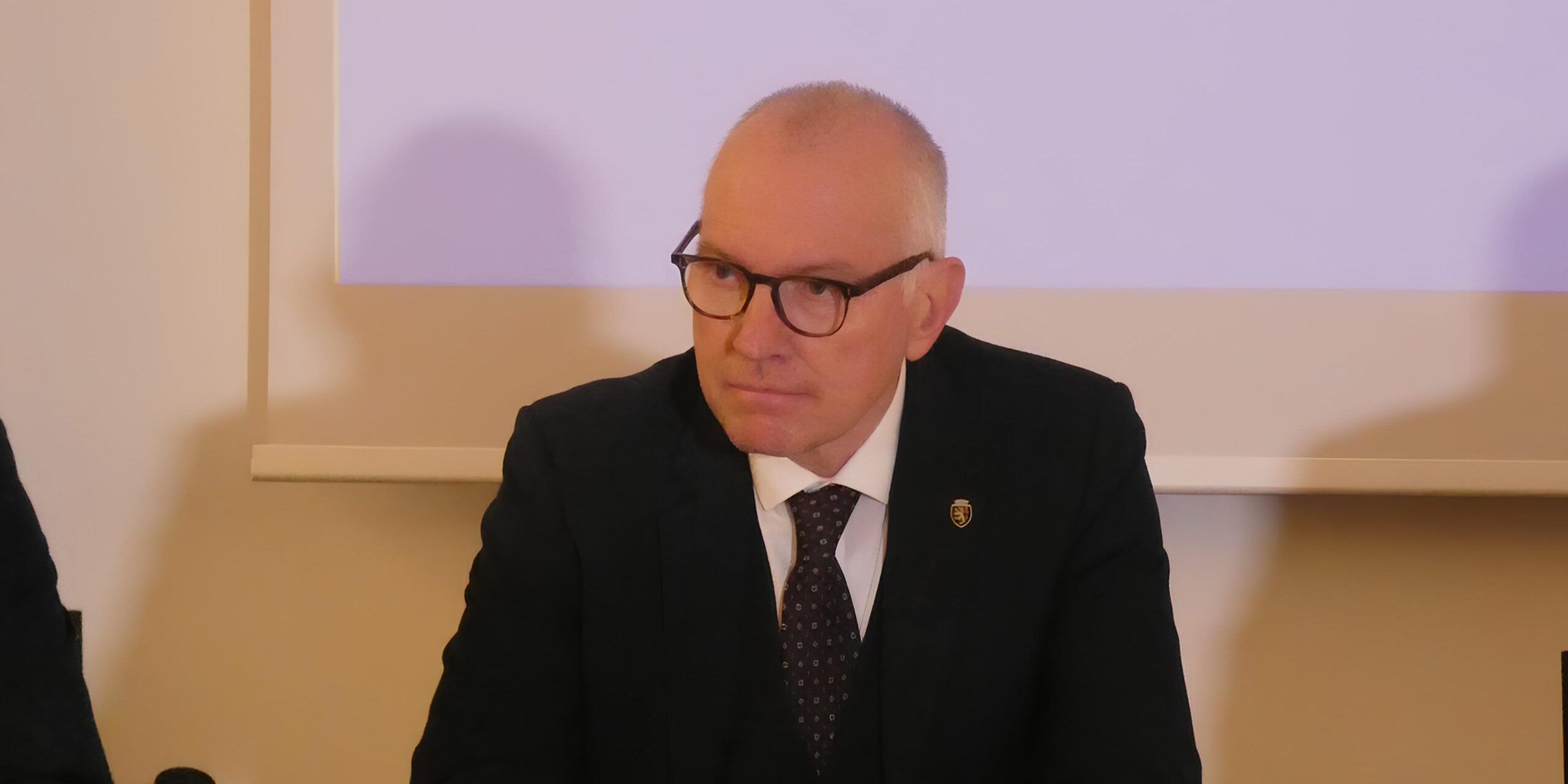 «Ineleggibile»: decaduto il presidente della Valle d’Aosta